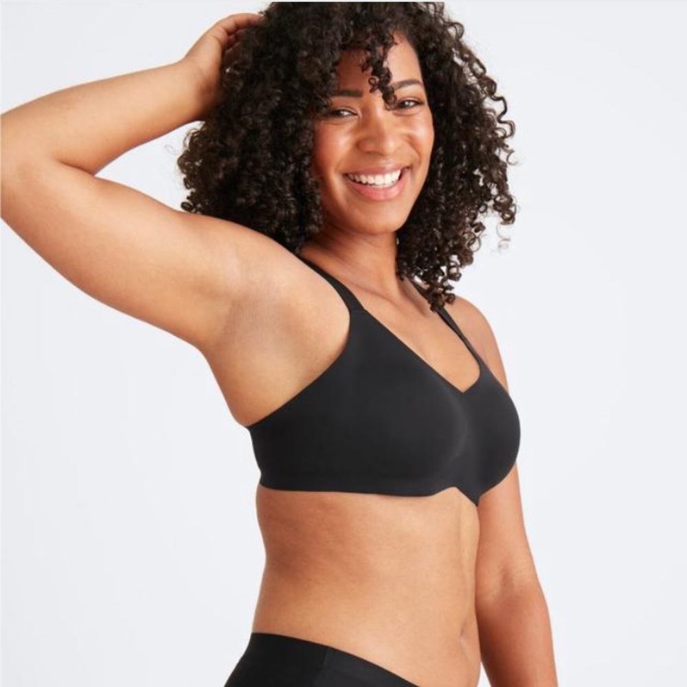 Knix Padded V-Neck Bra Size 2 Fits 36A,34B,32C